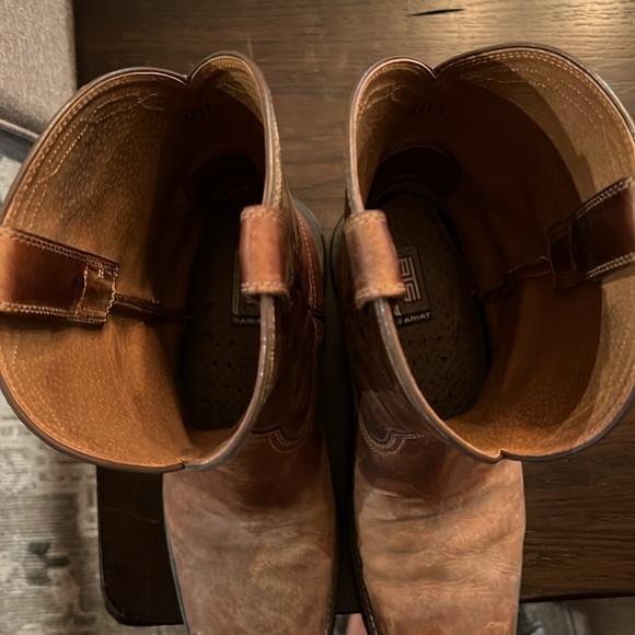 Men’s Ariat Boots - size 9.5D - Picture 3 of 5